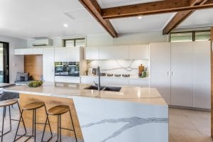 116 Stuartholme Road, BARDON, QLD 4065 AUS