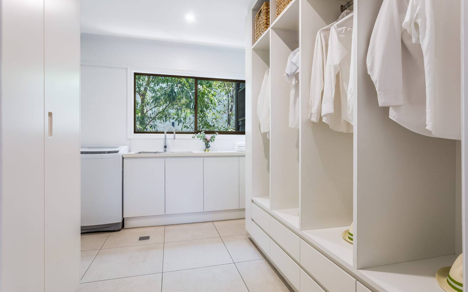 116 Stuartholme Road, BARDON, QLD 4065 AUS