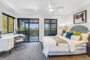 116 Stuartholme Road, BARDON, QLD 4065 AUS
