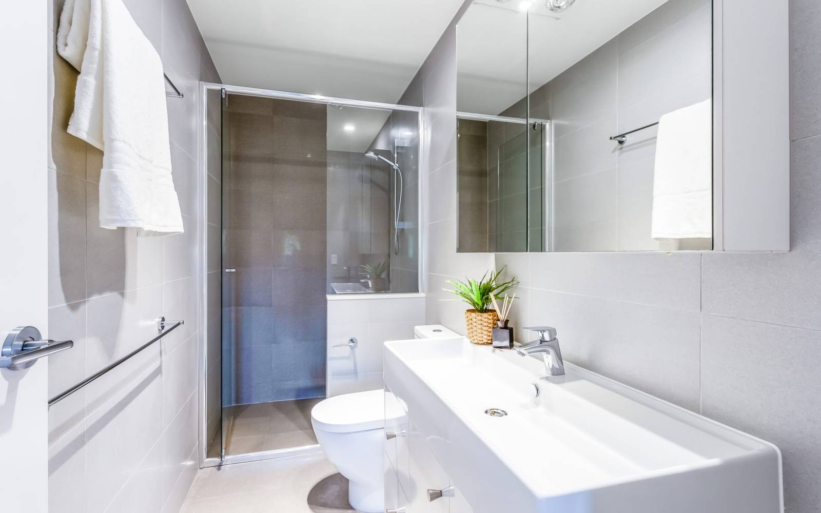 1203/1 Stuartholme Road, BARDON, QLD 4065 AUS