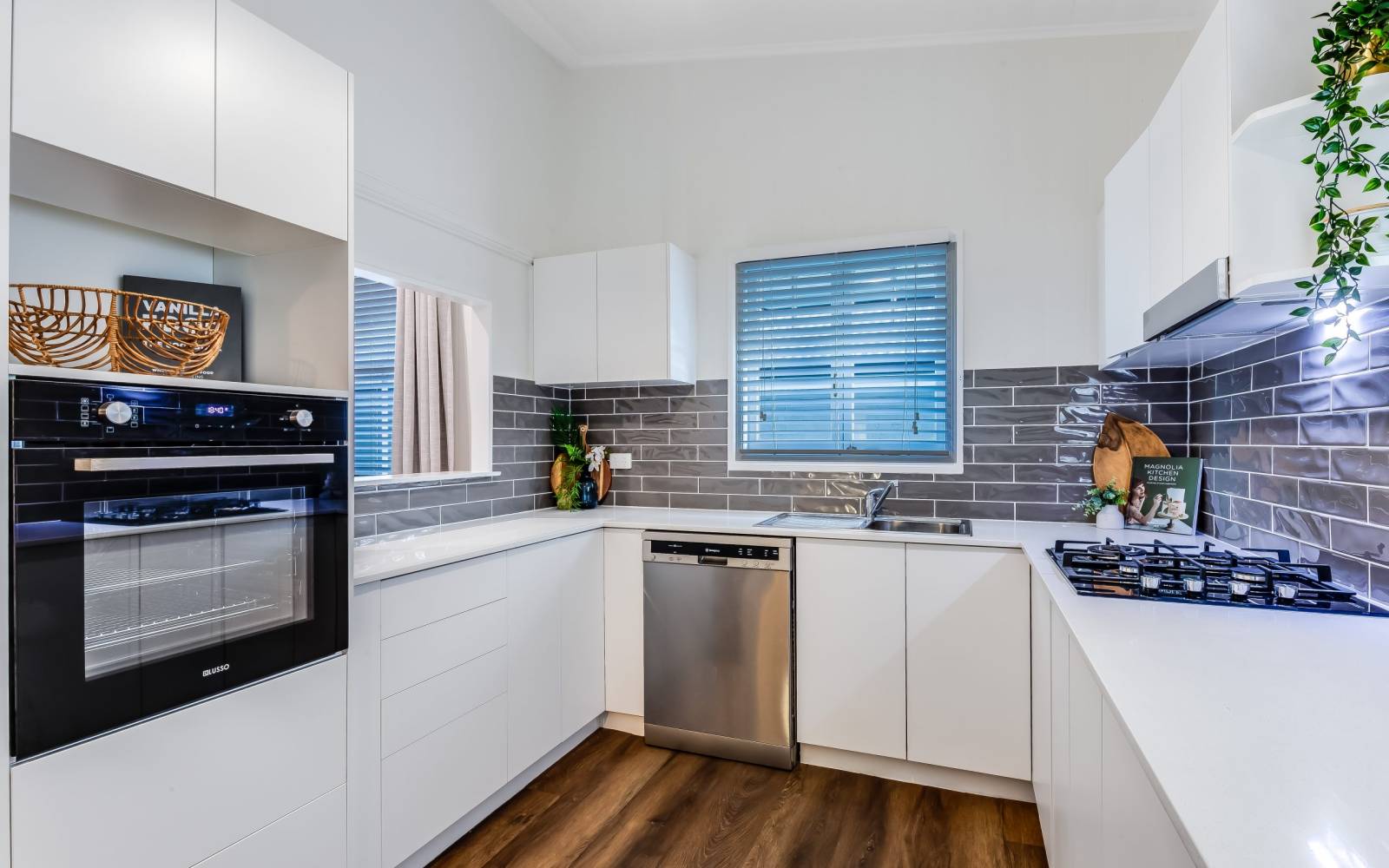 11 Chapel Street, PETRIE TERRACE, QLD 4000 AUS