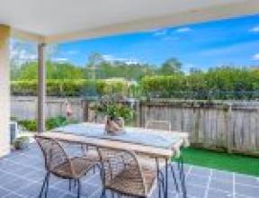 4/98 Joseph Avenue, MOGGILL, QLD 4070 AUS