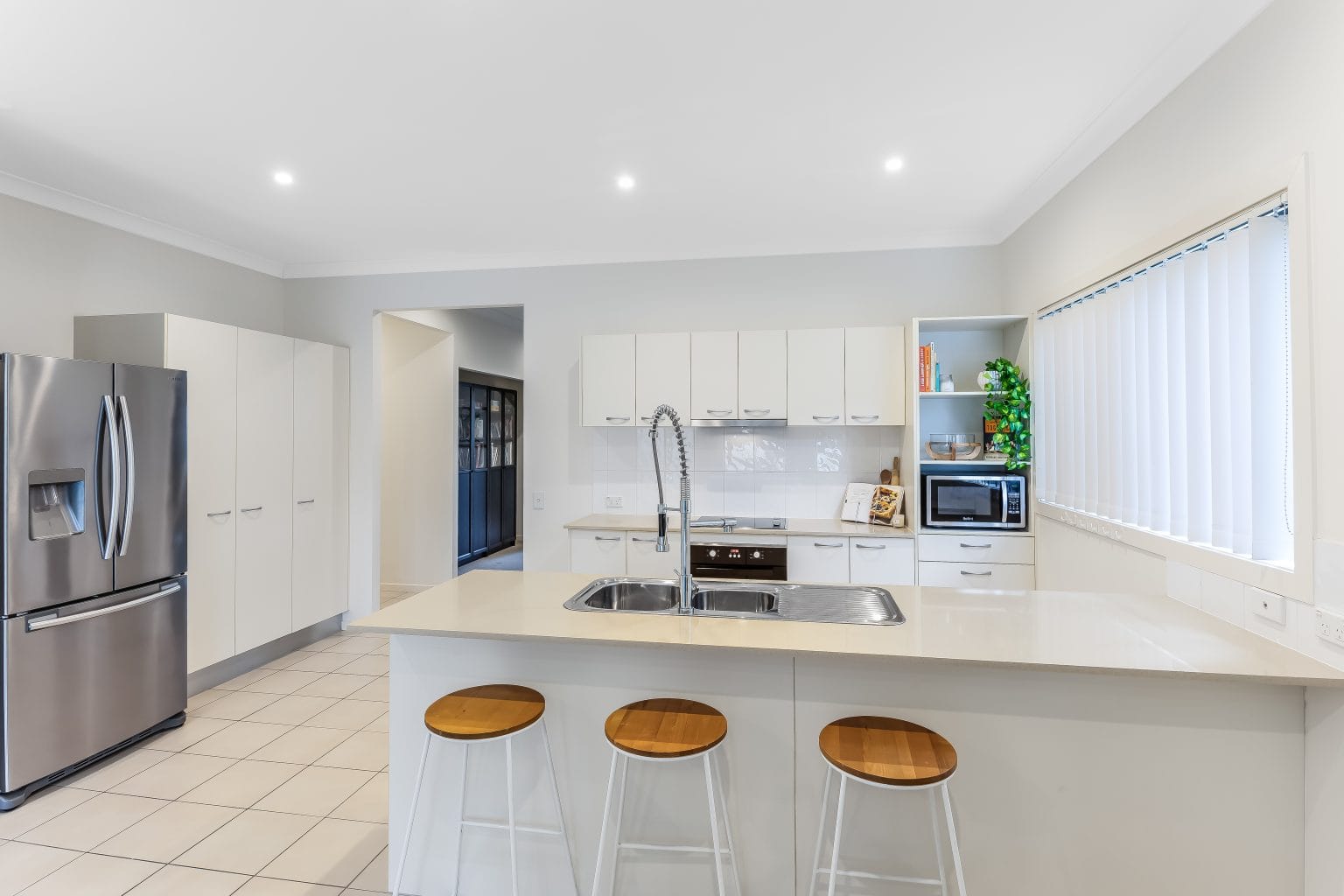 4/98 Joseph Avenue, MOGGILL, QLD 4070 AUS