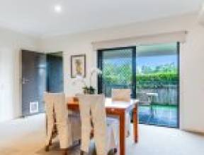 4/98 Joseph Avenue, MOGGILL, QLD 4070 AUS