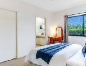 4/98 Joseph Avenue, MOGGILL, QLD 4070 AUS