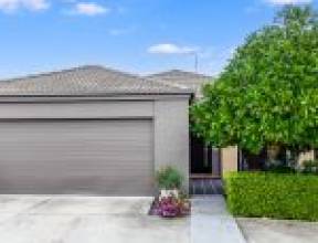 4/98 Joseph Avenue, MOGGILL, QLD 4070 AUS