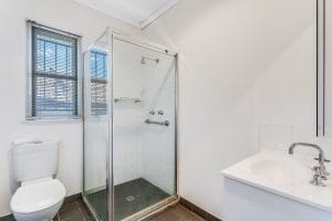 277 Verney Road East, GRACEVILLE, QLD 4075 AUS