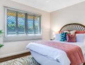 277 Verney Road East, GRACEVILLE, QLD 4075 AUS