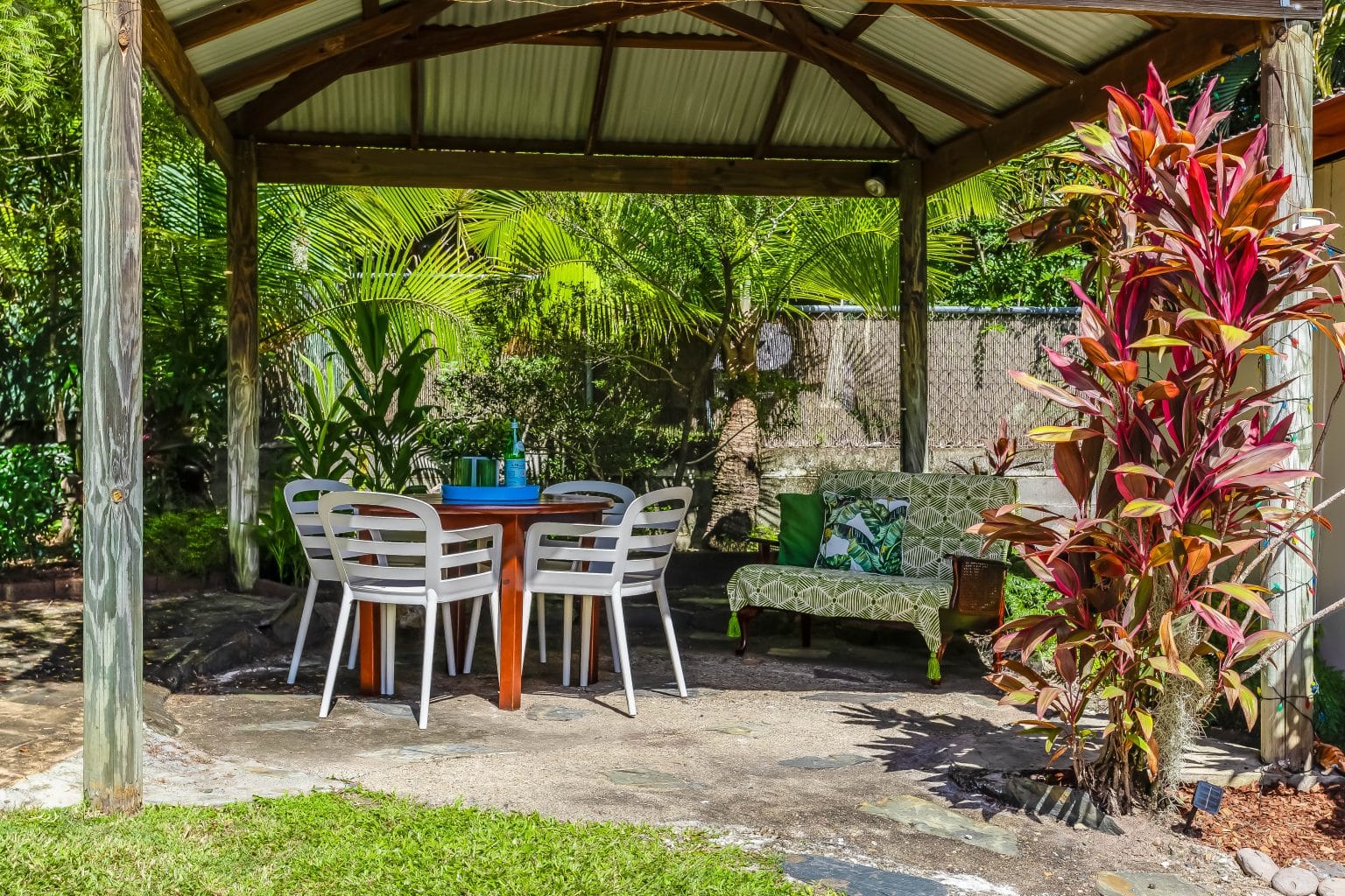 277 Verney Road East, GRACEVILLE, QLD 4075 AUS