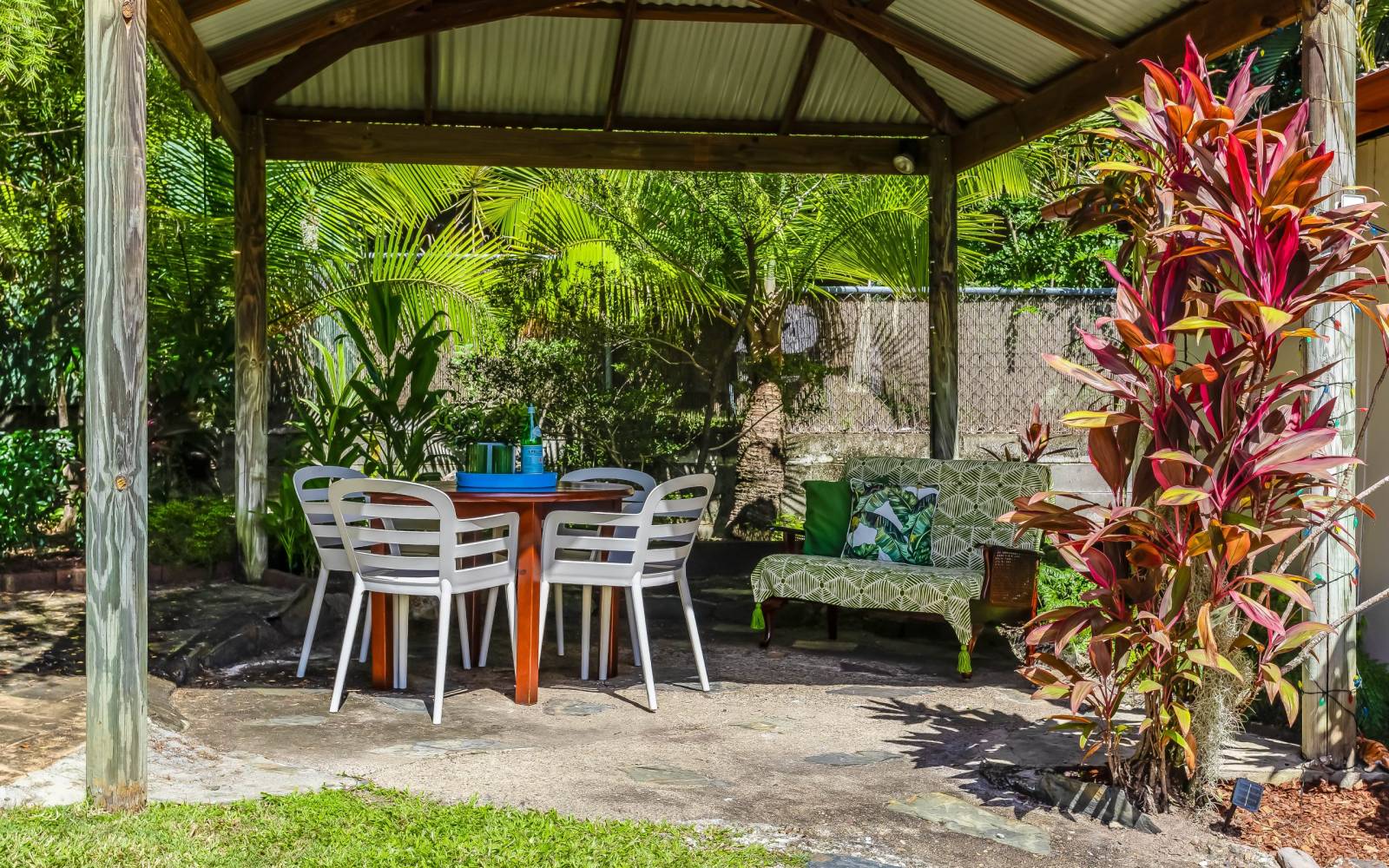 277 Verney Road East, GRACEVILLE, QLD 4075 AUS