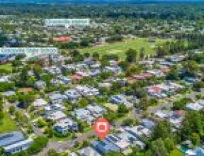 52 Leybourne Street, CHELMER, QLD 4068 AUS