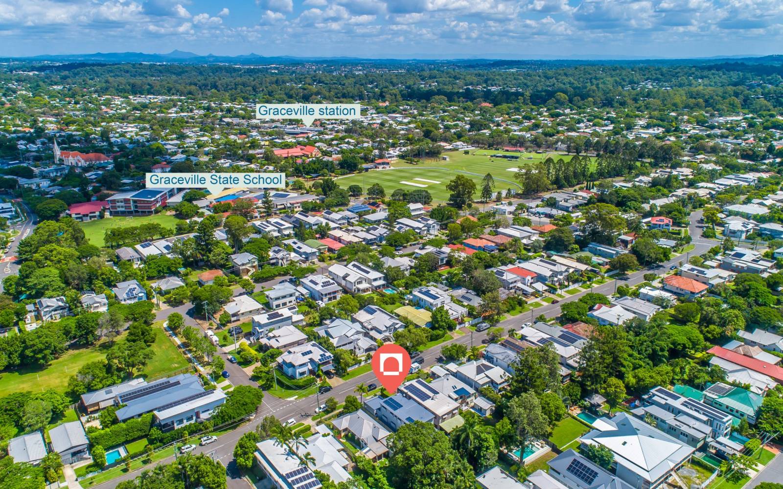 52 Leybourne Street, CHELMER, QLD 4068 AUS