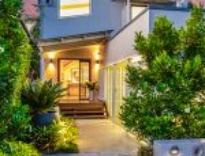 52 Leybourne Street, CHELMER, QLD 4068 AUS