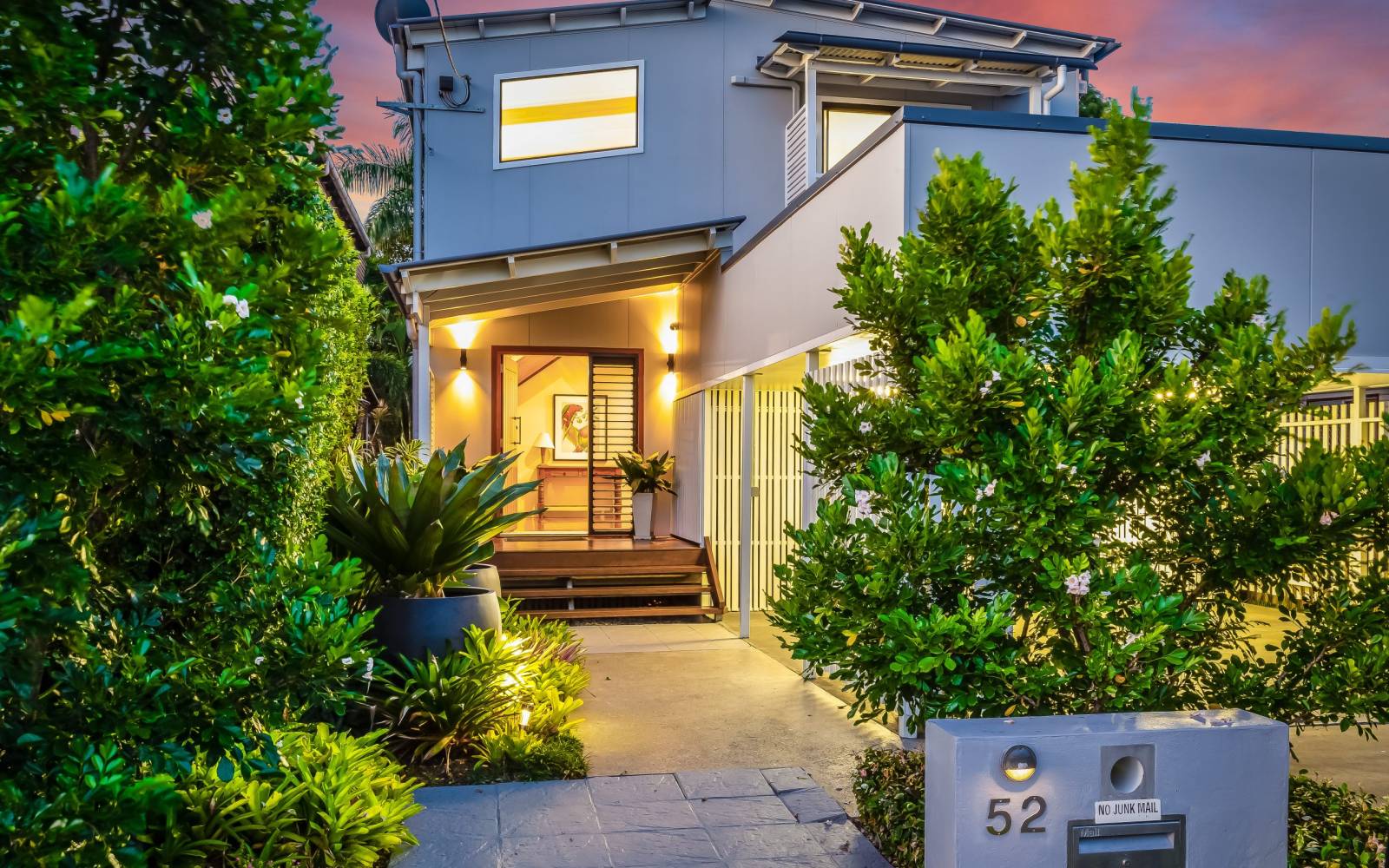 52 Leybourne Street, CHELMER, QLD 4068 AUS