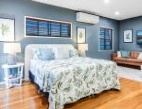 52 Leybourne Street, CHELMER, QLD 4068 AUS