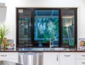 52 Leybourne Street, CHELMER, QLD 4068 AUS