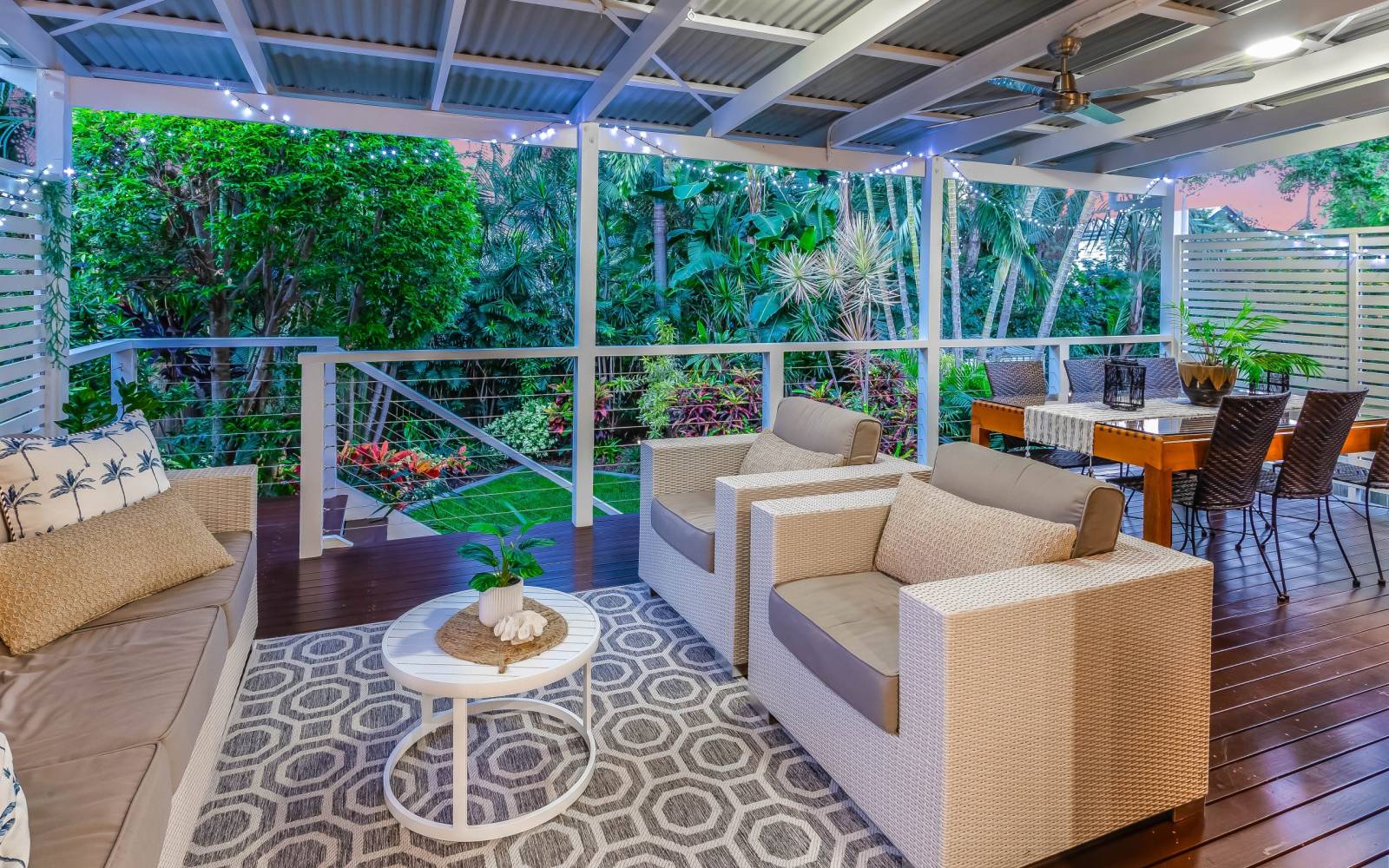 52 Leybourne Street, CHELMER, QLD 4068 AUS