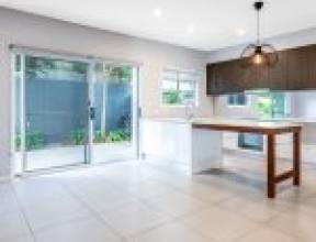 6/26 Ayr Street, MORNINGSIDE, QLD 4170 AUS