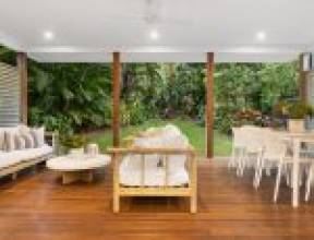 74 Gerler Street, BARDON, QLD 4065 AUS