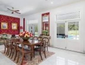 39 Oakridge Street, BURBANK, QLD 4156 AUS