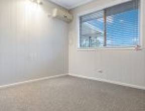 8 Ramor Street, KENMORE, QLD 4069 AUS