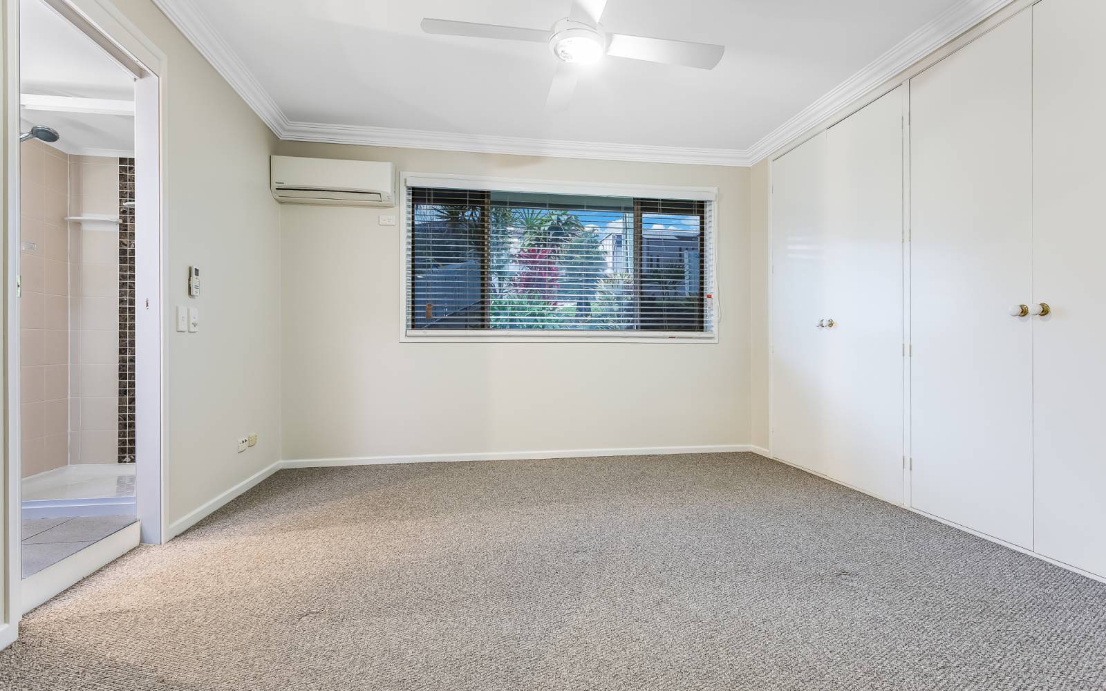 8 Ramor Street, KENMORE, QLD 4069 AUS