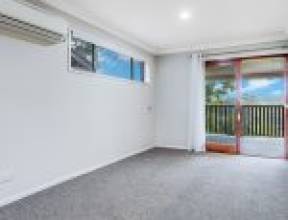 8 Ramor Street, KENMORE, QLD 4069 AUS