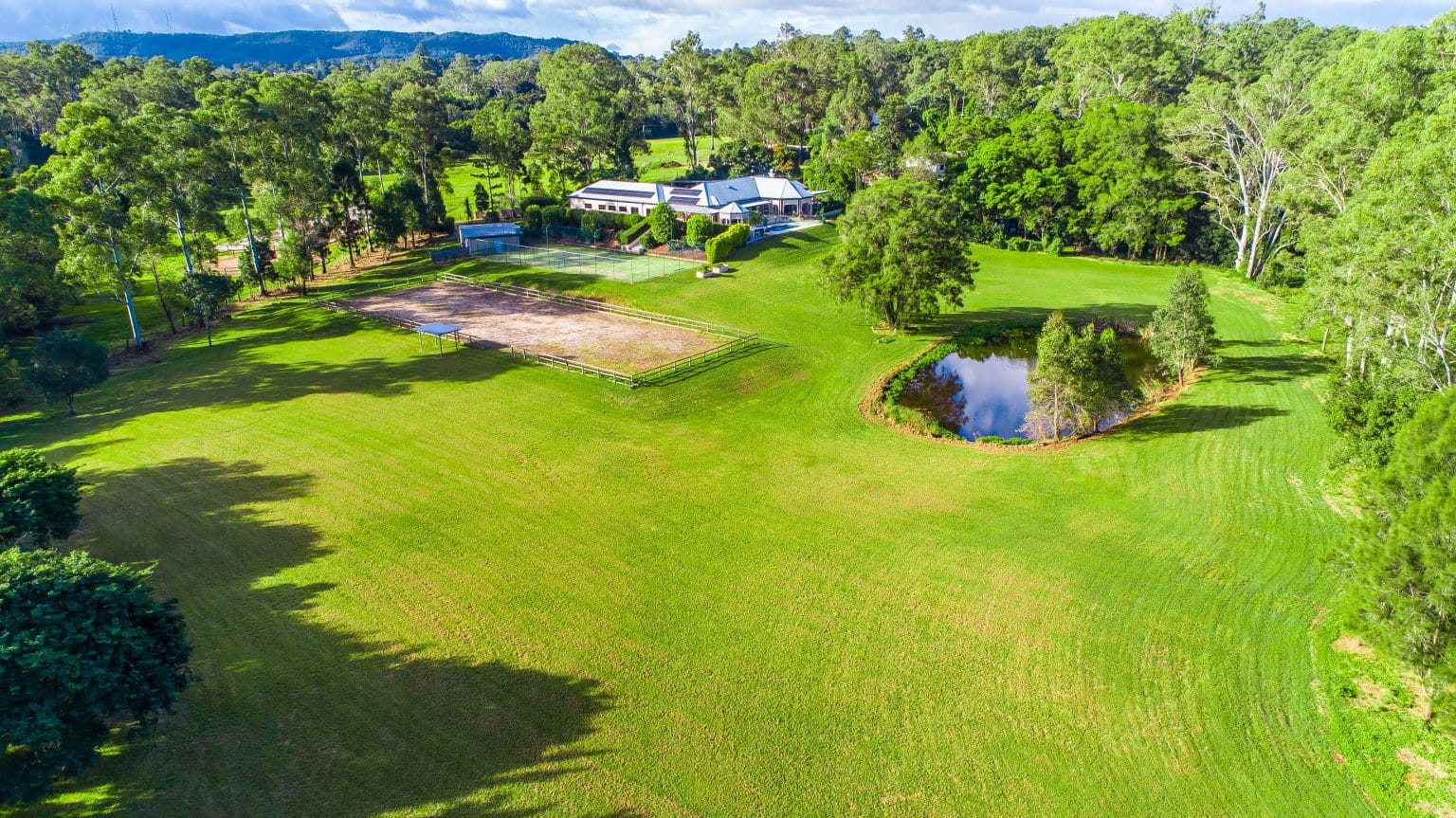 47 Yarawa Street, KENMORE, QLD 4069 AUS