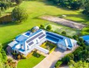 47 Yarawa Street, KENMORE, QLD 4069 AUS