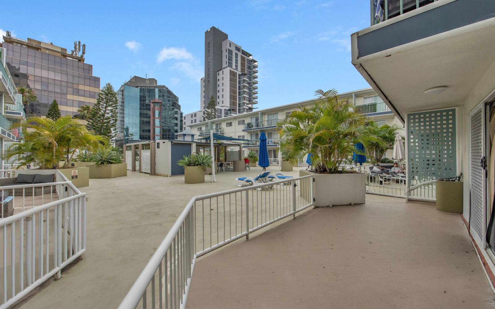 13/69-73 Ferny Avenue, SURFERS PARADISE, QLD 4217 AUS