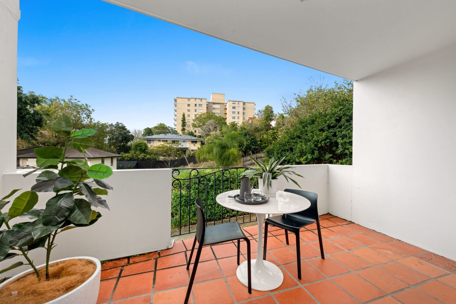 6/74A Sir Fred Schonell Drive, ST LUCIA, QLD 4067 AUS