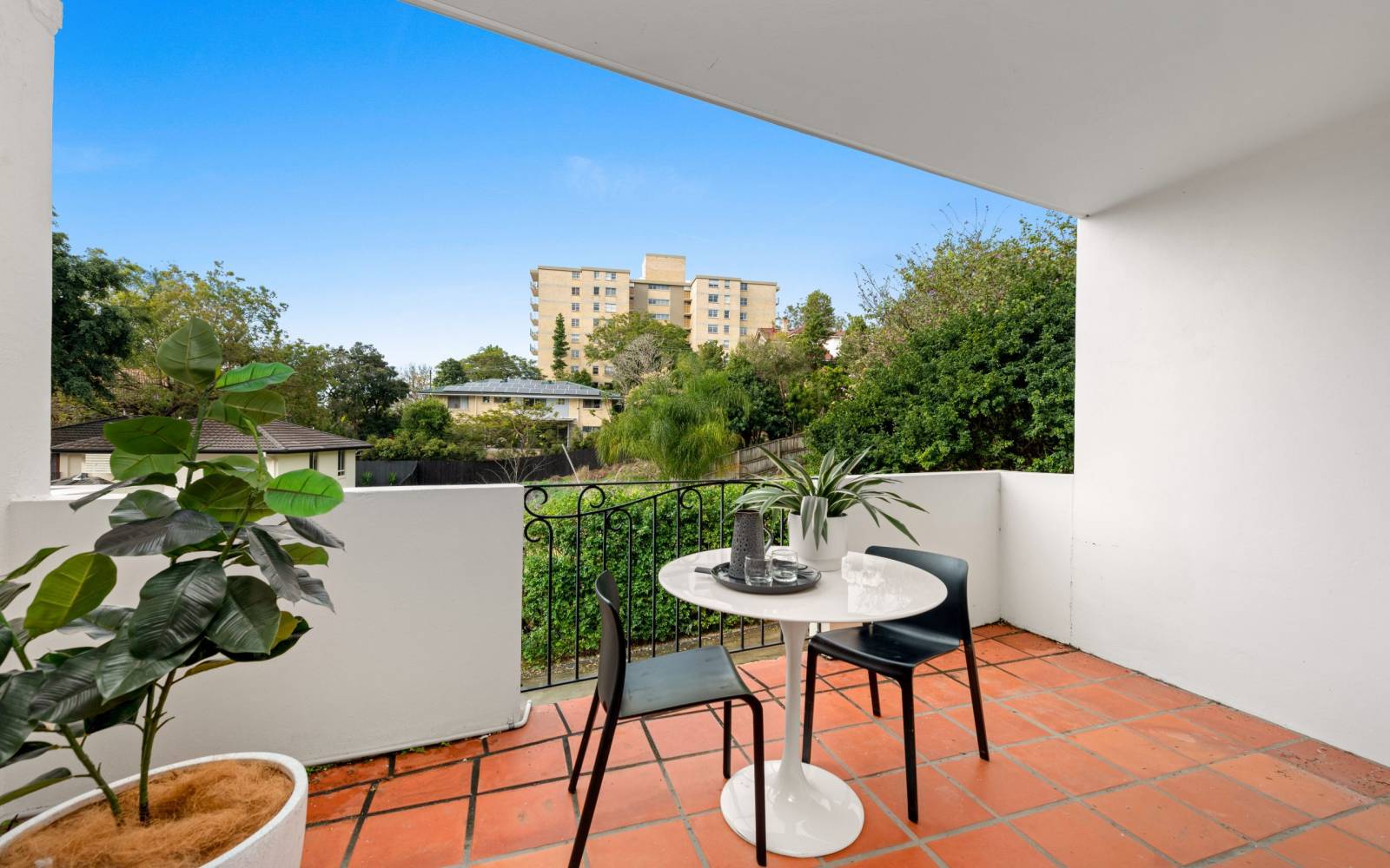 6/74A Sir Fred Schonell Drive, ST LUCIA, QLD 4067 AUS