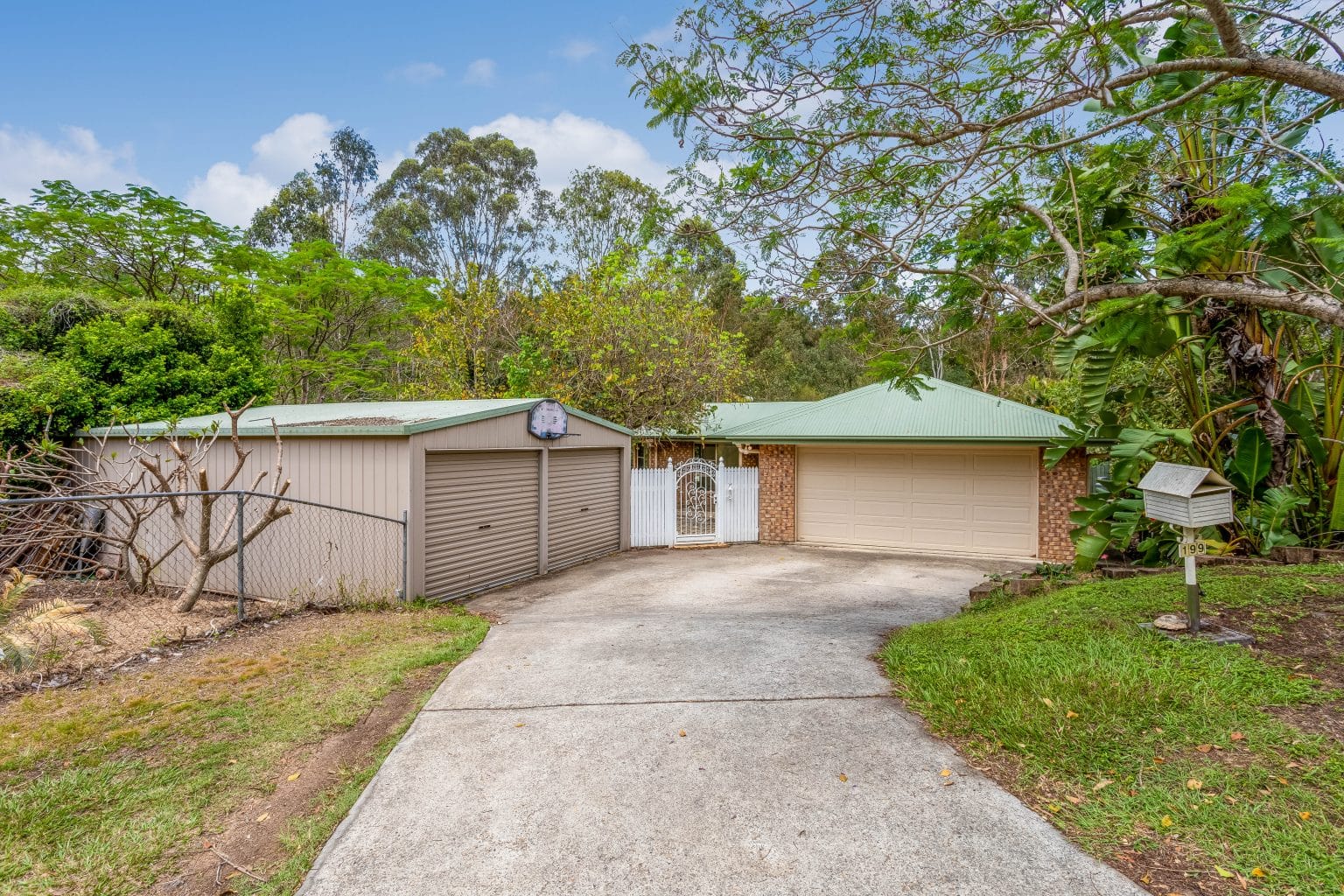 199 George Holt Drive, MOUNT CROSBY, QLD 4306 AUS