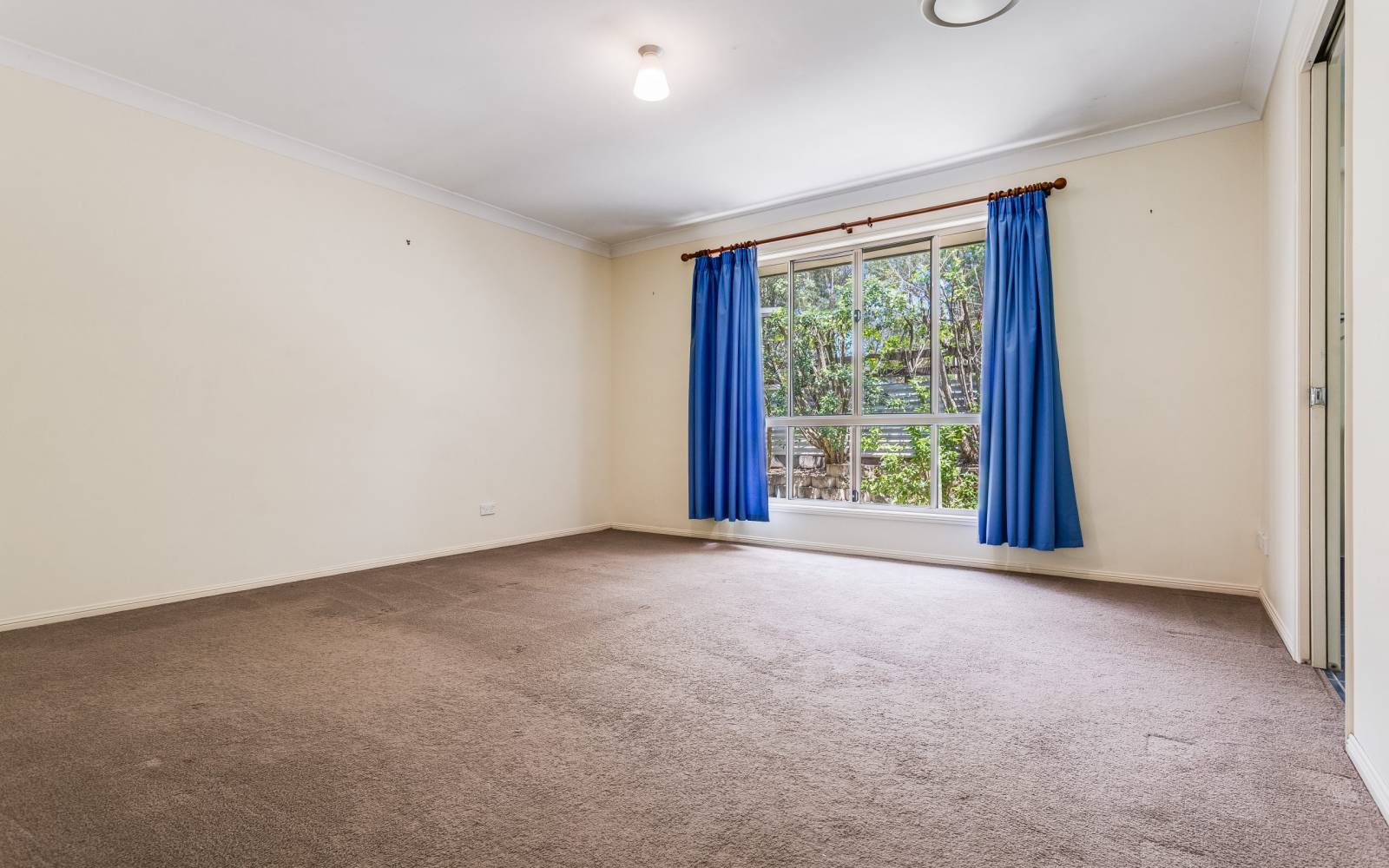 199 George Holt Drive, MOUNT CROSBY, QLD 4306 AUS