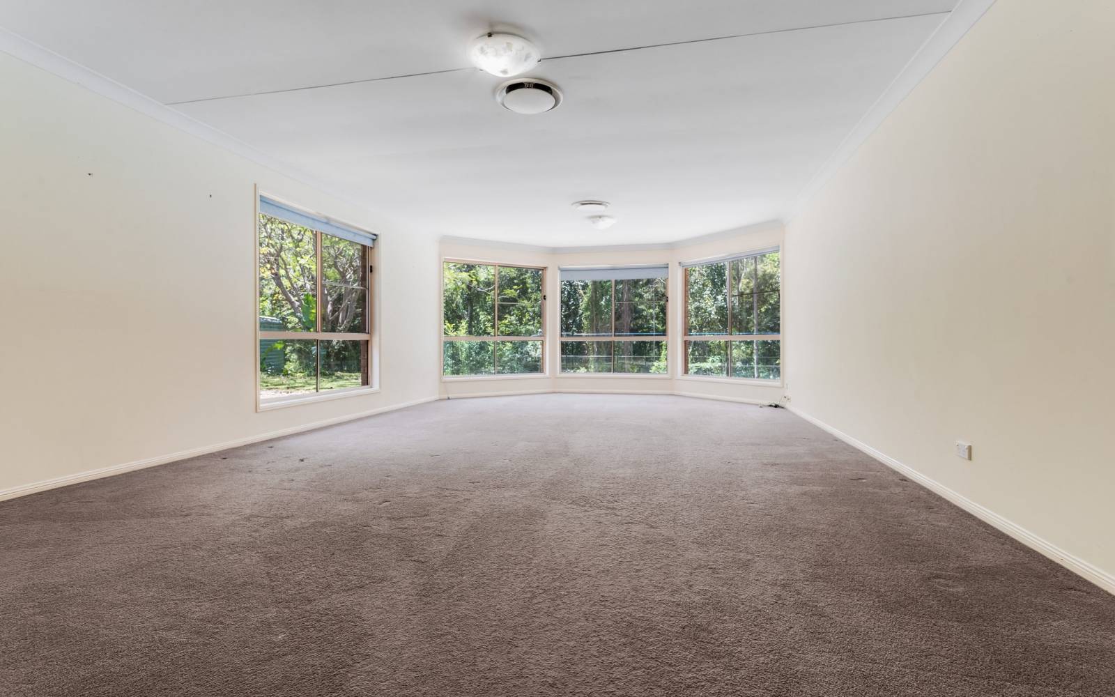 199 George Holt Drive, MOUNT CROSBY, QLD 4306 AUS