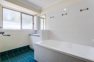 199 George Holt Drive, MOUNT CROSBY, QLD 4306 AUS