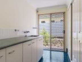 199 George Holt Drive, MOUNT CROSBY, QLD 4306 AUS