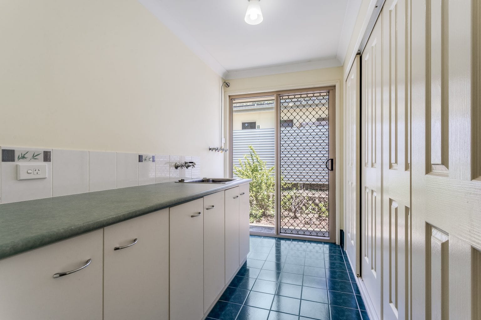 199 George Holt Drive, MOUNT CROSBY, QLD 4306 AUS