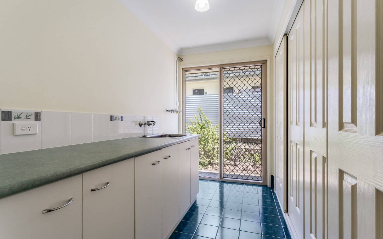 199 George Holt Drive, MOUNT CROSBY, QLD 4306 AUS