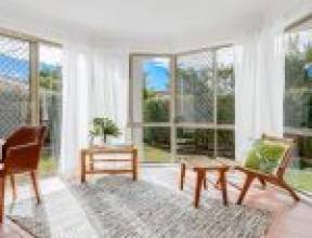 8 Accolade Place, CARSELDINE, QLD 4034 AUS