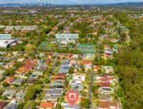 8 Accolade Place, CARSELDINE, QLD 4034 AUS