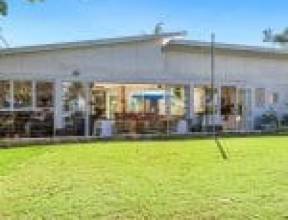 78 Bayside Drive, BEACHMERE, QLD 4510 AUS