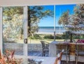 78 Bayside Drive, BEACHMERE, QLD 4510 AUS