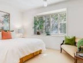 17 Gabwina Street, FIG TREE POCKET, QLD 4069 AUS