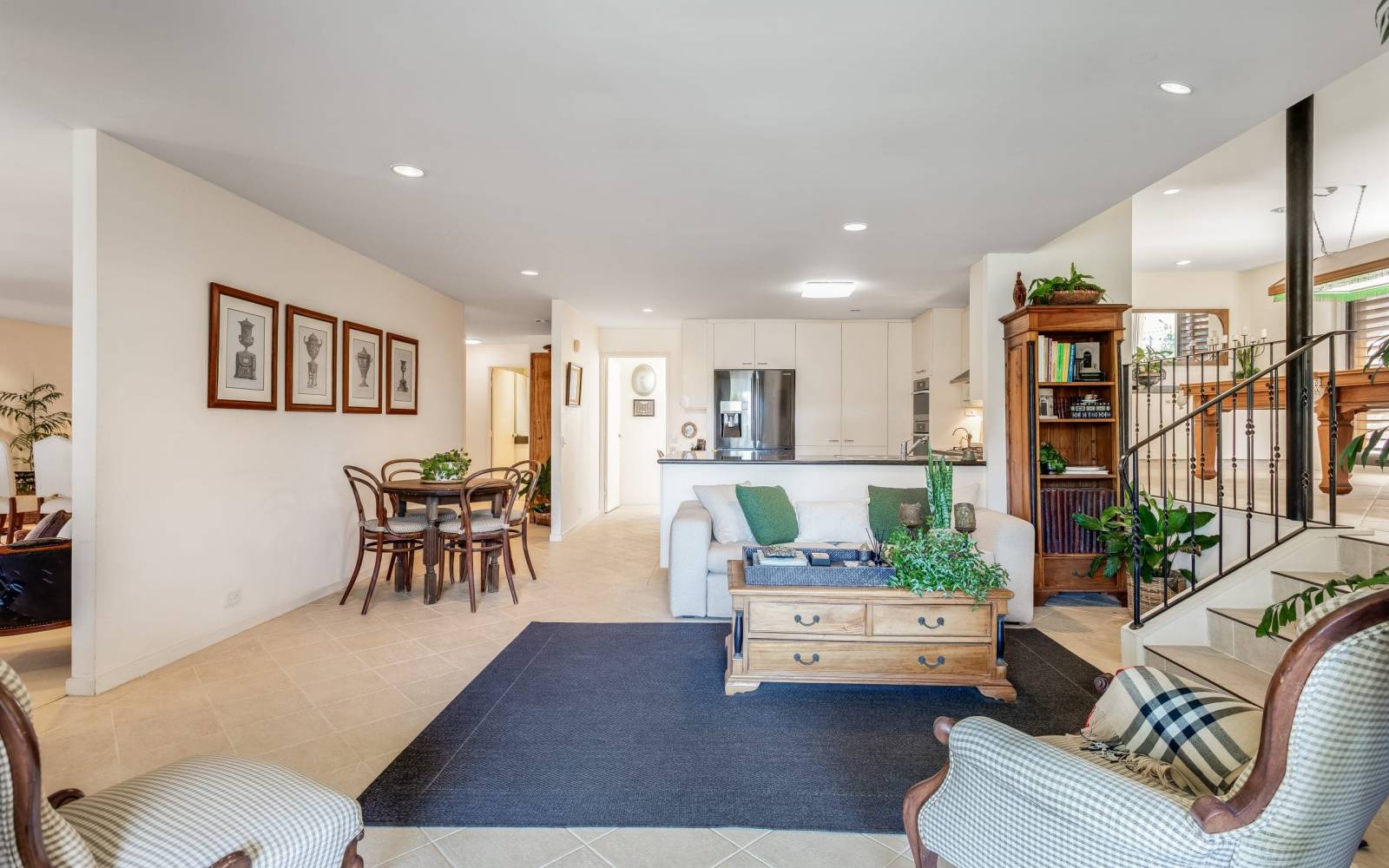 17 Gabwina Street, FIG TREE POCKET, QLD 4069 AUS