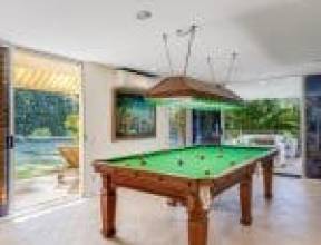 17 Gabwina Street, FIG TREE POCKET, QLD 4069 AUS