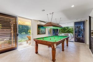17 Gabwina Street, FIG TREE POCKET, QLD 4069 AUS