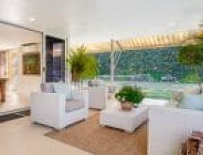 17 Gabwina Street, FIG TREE POCKET, QLD 4069 AUS