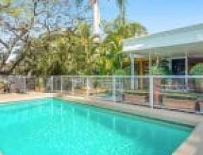 17 Gabwina Street, FIG TREE POCKET, QLD 4069 AUS