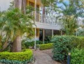 17 Gabwina Street, FIG TREE POCKET, QLD 4069 AUS